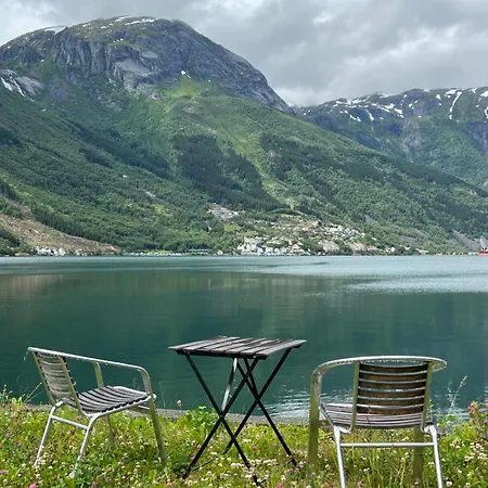 Gasthof Trolltunga Byfjord Odda